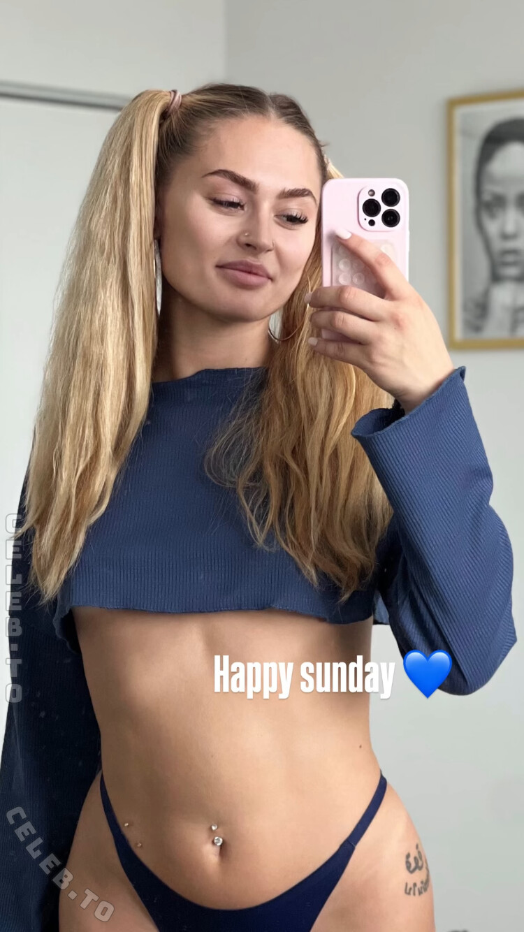 Laura.makaveli photo