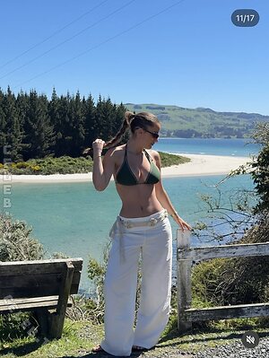 Lauramjj_ leaked photo #161