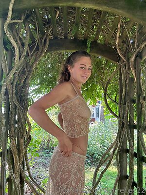 Laurel Moyer leaked photo #42