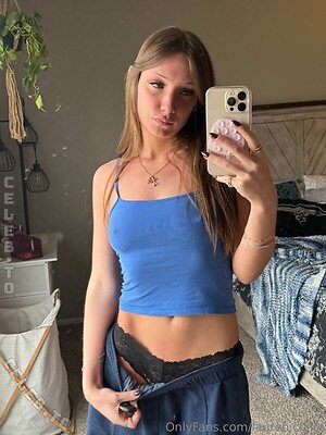 Lauren Claire Nude Leaked Photo #11