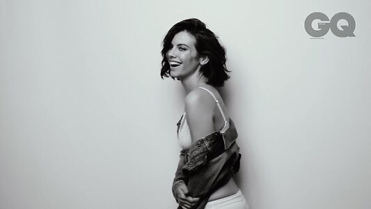Lauren Cohan Hot leaked photo #8