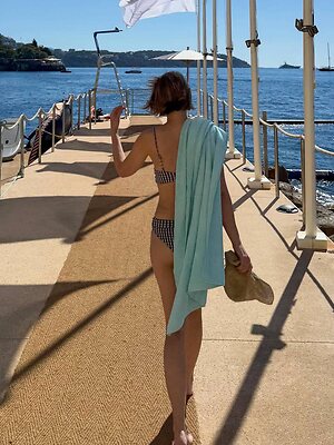 Lauren Cohan Hot Nude Leaked Photo #82