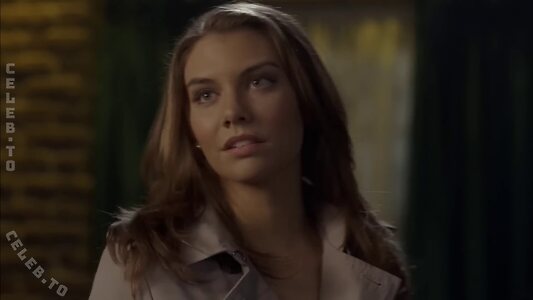 Lauren Cohan Nude Leaked Photo #3