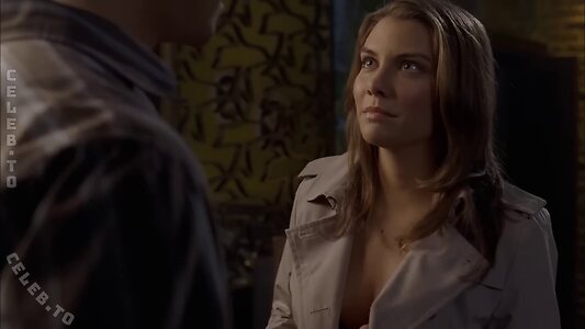 Lauren Cohan Nude Leaked Photo #13