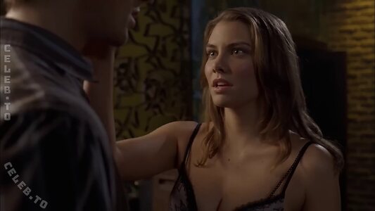 Lauren Cohan Nude Leaked Photo #23