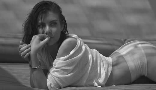 Lauren Cohan leaked photo #47
