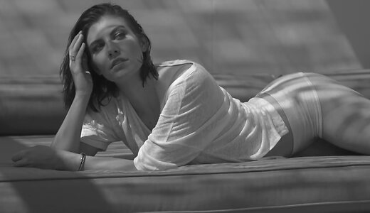 Lauren Cohan leaked photo #53