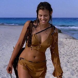Lauren Cohan leaked photo #225