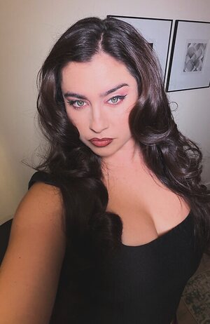 Lauren Jauregui leaked photo #2