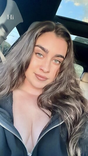 Lauren Jauregui leaked photo #36