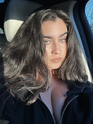 Lauren Jauregui leaked photo #39