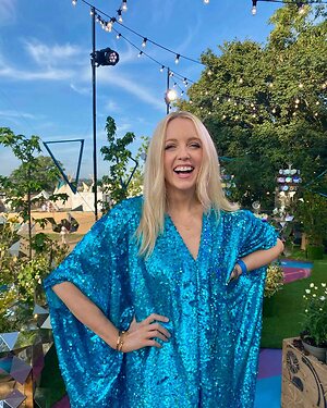 Lauren Laverne leaked photo #57