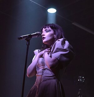 Lauren Mayberry leaked photo #14