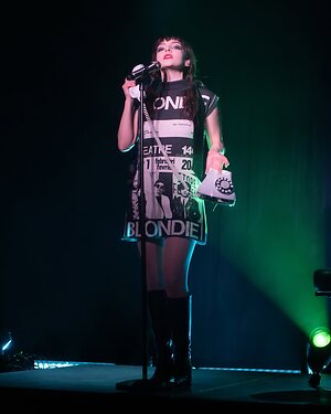 Lauren Mayberry leaked photo #21
