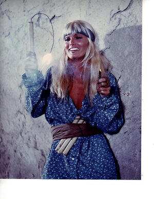 Laurene Landon leaked photo #5