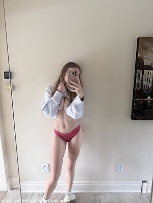 Lauren.leggo leaked photo #28