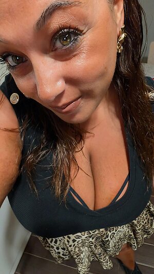 Lauretta C. Nude Leaked Photo #37