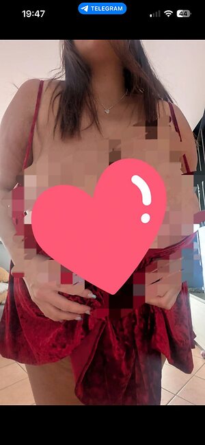 Lauretta C. Nude Leaked Photo #47
