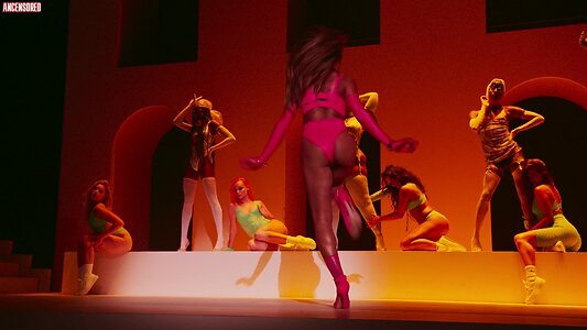 Laverne Cox Nude Leaked Photo #13