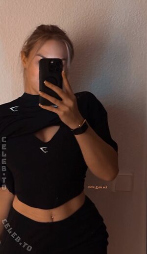 Lavrasophie Nude Leaked Photo #2