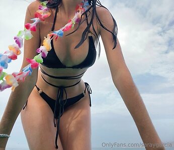 layla.baaby Nude Leaked Photo #8