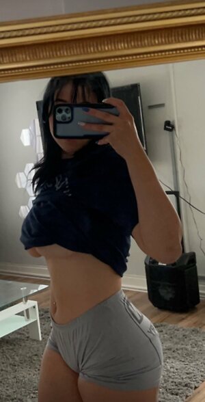 Laynis Almonte leaked photo #9