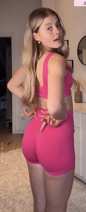 Lea Alena Nude Leaked Photo #62