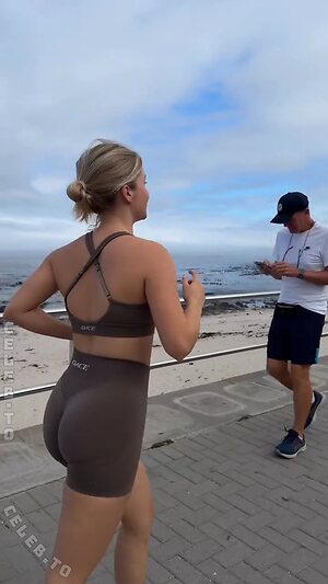 Lea Breuer Nude Leaked Photo #84