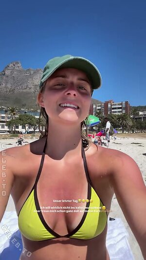 Lea Breuer Nude Leaked Photo #90