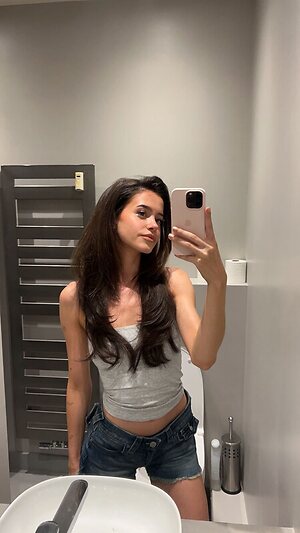 Lea Elui leaked photo #13
