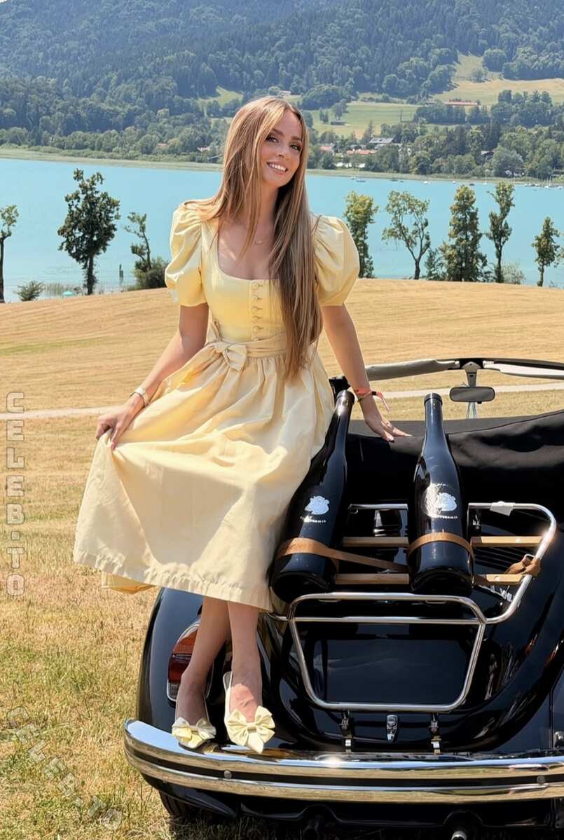 Lea Katharina Maria photo