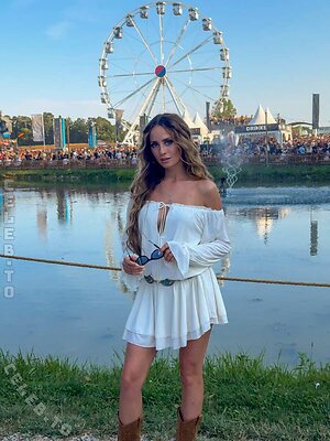 Lea Katharina Maria photo
