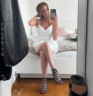 Lea Katharina Maria photo