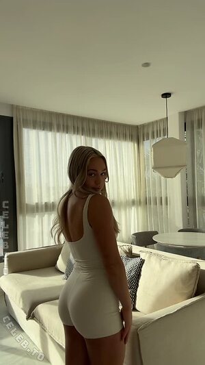 Lea Keller Nude Leaked Photo #6