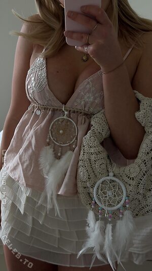 Lea Keller Nude Leaked Photo #7