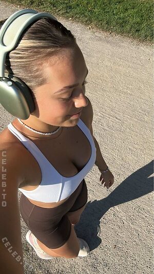 Lea Keller Nude Leaked Photo #26