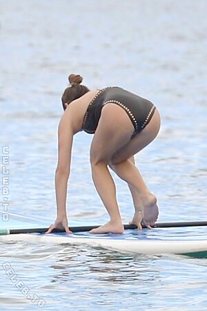Lea Michele Nude Leaked Photo #23