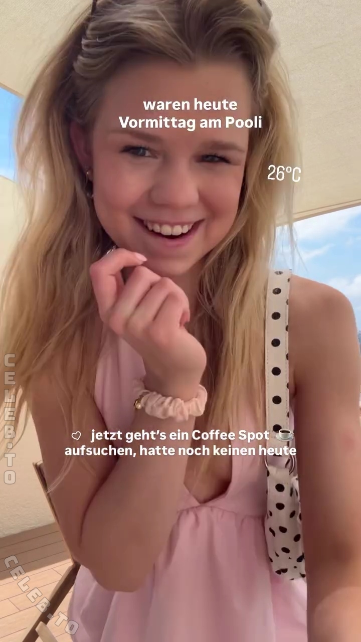 Lea Peach photo