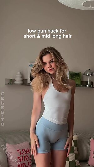Lea Peach photo