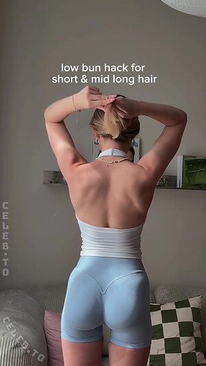 Lea Peach photo