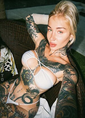 Lea Sky / cyberbarbie2077 photo