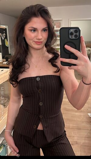 Lea Viktoria Nude Leaked Photo #5