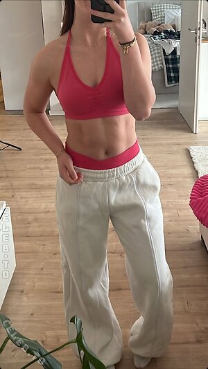 Lea Viktoria Nude Leaked Photo #23