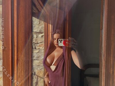 Lea Winona Nude Leaked Photo #3