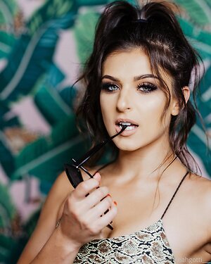 Leah Gotti Leahgotti Loveleahgotti Leahgotti4015 Moreleahplease Fiona leaked photo #260
