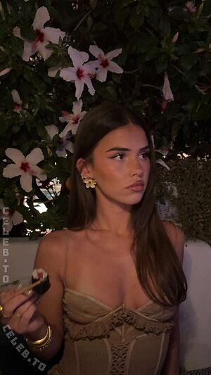 Leah Halton Nude Leaked Photo #11