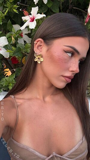 Leah Halton Nude Leaked Photo #24