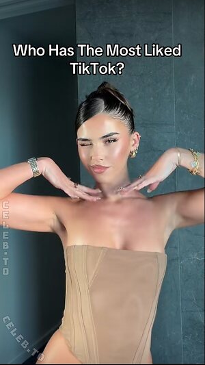 Leah Halton Nude Leaked Photo #45