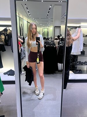 Leahana Steinel leaked photo #25