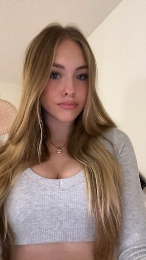 Leahana Steinel leaked photo #29